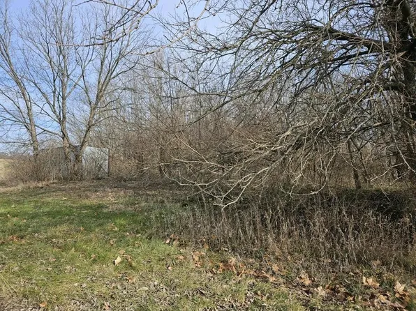 221 N Oak St, Ottawa, KS 66067