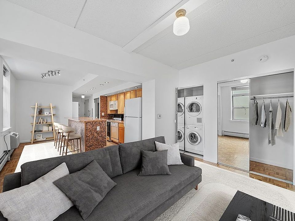 1st image of 102 Bradhurst Ave APT 405
