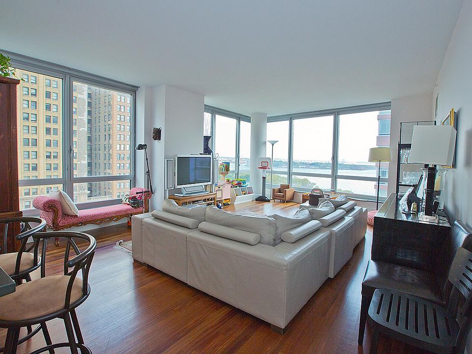1st image of 30 West Street #1807