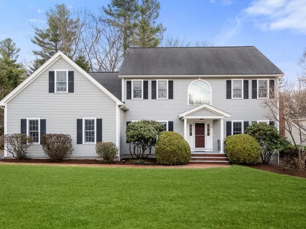 16 Green Way, Wayland, MA 01778