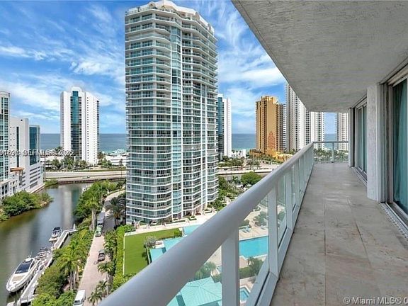 3rd image of 16500 Collins Ave APT 1551