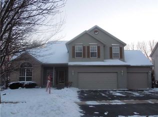 3975 Willowbrook Dr, Marion, IA 52302