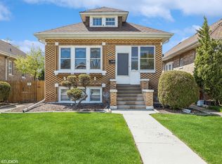 3238 Prairie Ave, Brookfield, IL 60513