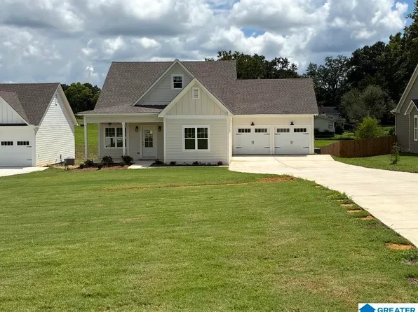 1490 Brooks Dr, Mount Olive, AL 35117