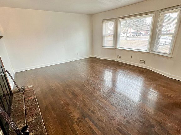 5th image of 4508 W Norfolk Rd