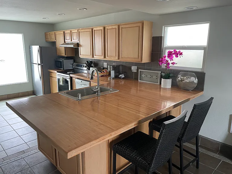 1360 Seacoast Dr #A — Photo 4