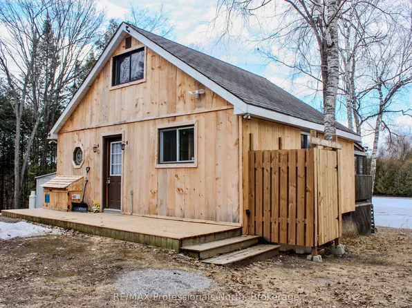 810 4th Line S, Douro Dummer, ON K0L 3A0