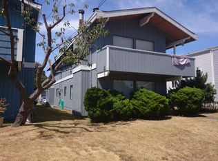 3033 62nd Ave SW, Seattle, WA 98116