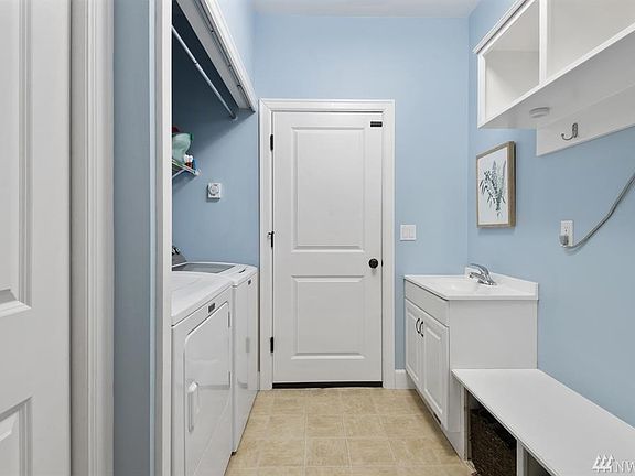 4th image of 4817 71st Avenue Ct W