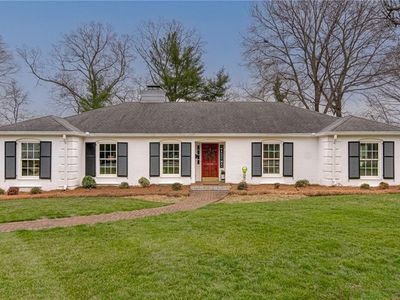 3300 Pennington Ln, Winston Salem, NC, 27106