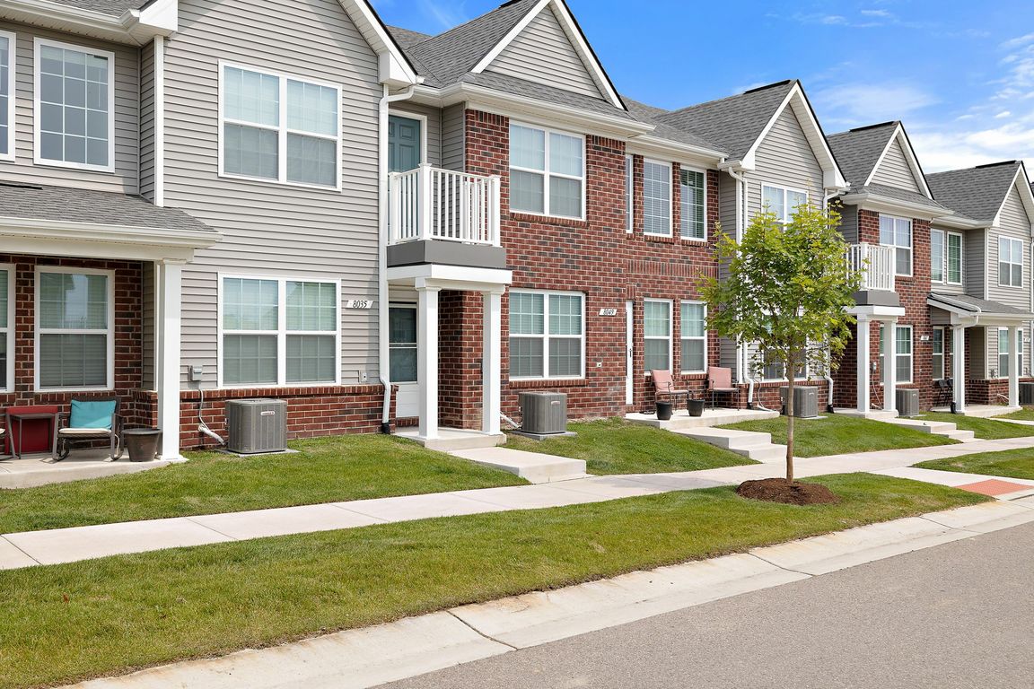 602 exterior 2