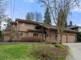 667 Fairway Dr, North Vancouver, BC V7G 1Z5