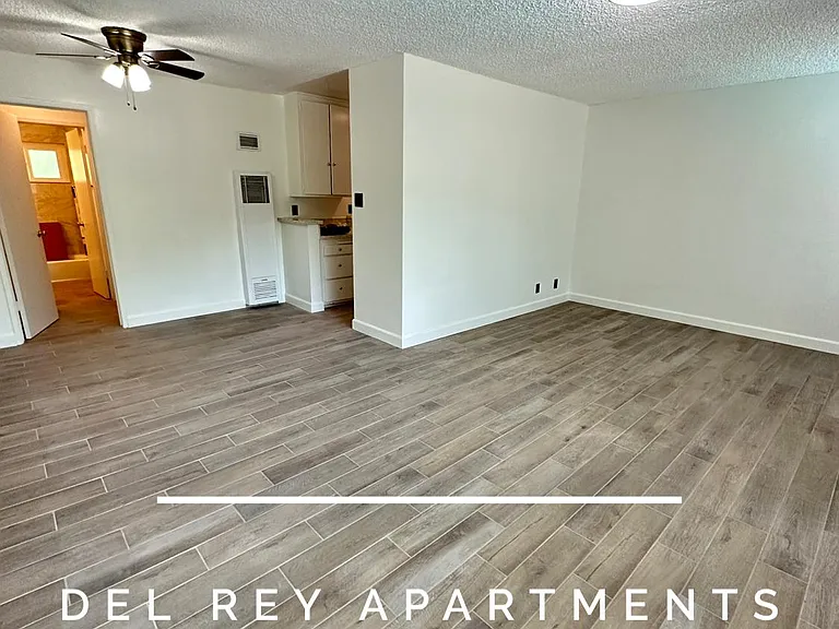 526 S 1st Ave #9 — Photo 12