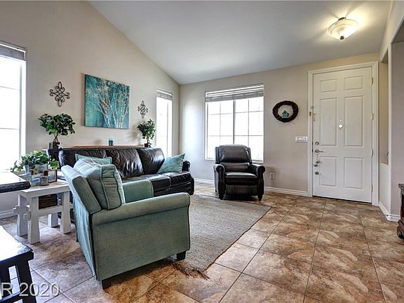 4th image of 2804 Radiant Flame Ave