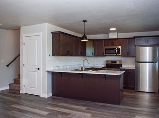 1977 Sky Way #4, Medford, OR