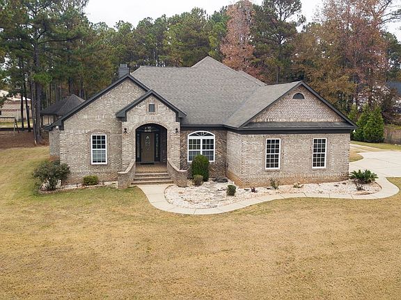 4th image of 50 Lee Road 246