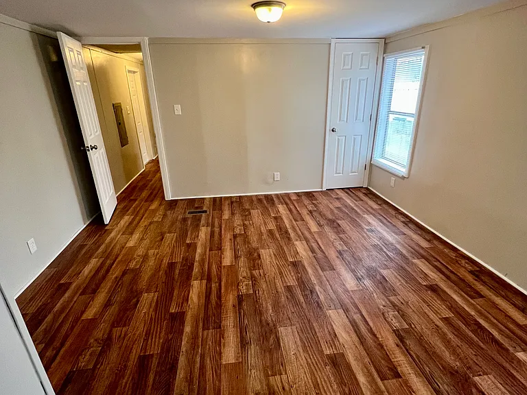 328 E Jackson Blvd #8 — Photo 4
