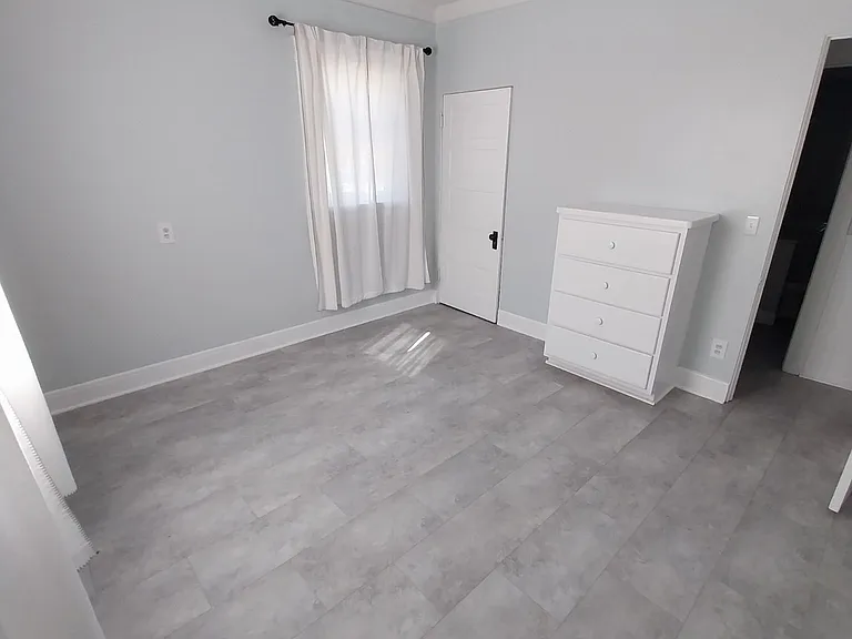 1303 Adams St #2 — Photo 16