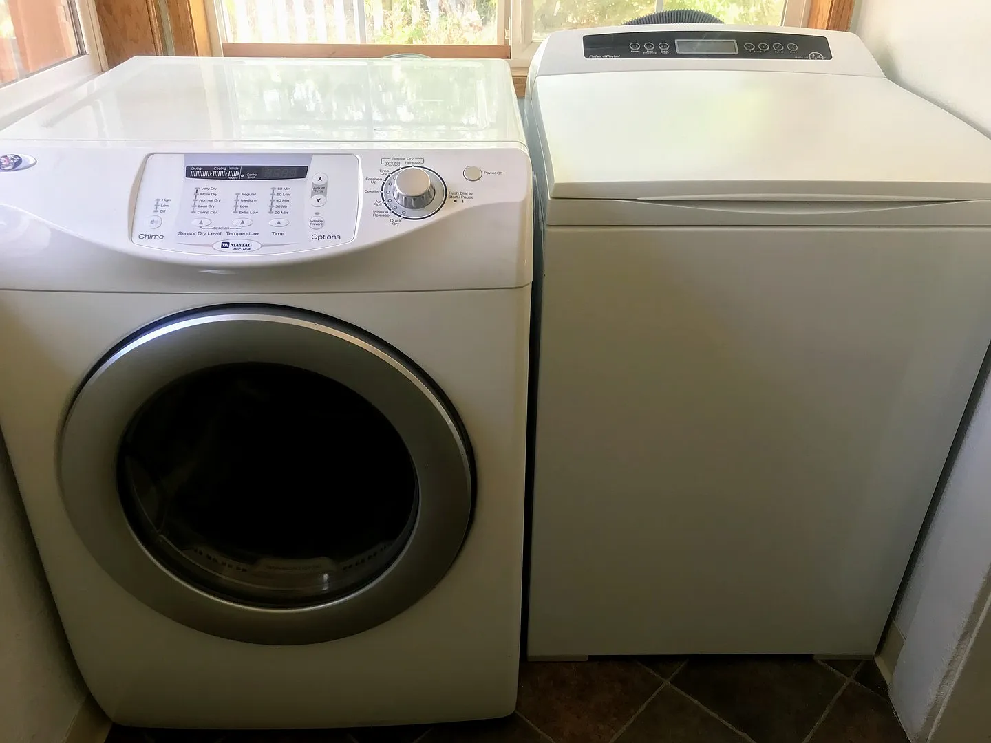 2 Bed, 1 Bath Home with Garage, Large Yard & Deck $1,199/Month — Photo 4