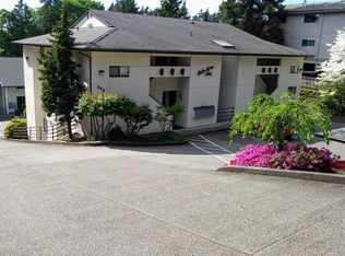 333 Bellevue Way SE #6, Bellevue, WA 98004