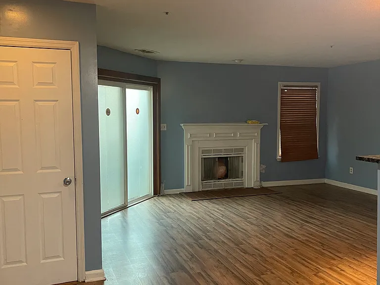 611 Ridgecreek Dr — Photo 10