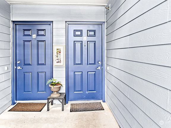 4th image of 10825 SE 200th Street #H103