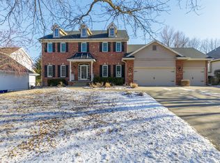 8140 Chambery Blvd, Johnston, IA 50131