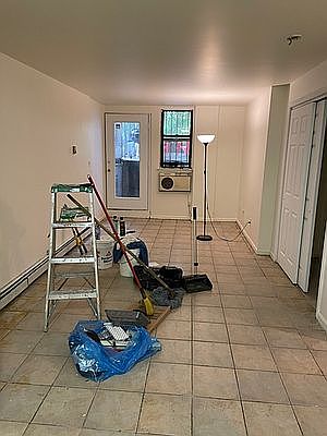 4th image of 2911 Newtown Ave APT 1B