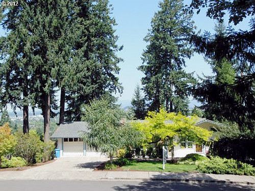 2nd image of 2451 Panorama Dr