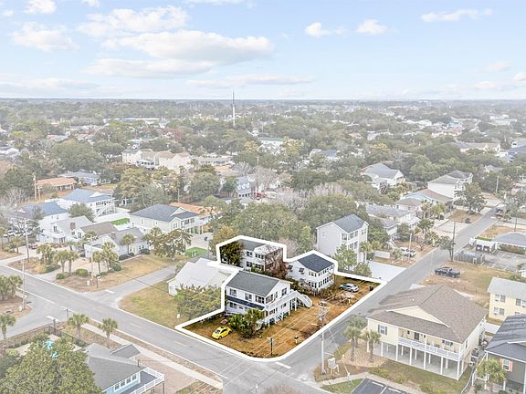 5th image of 300 21st Ave. S