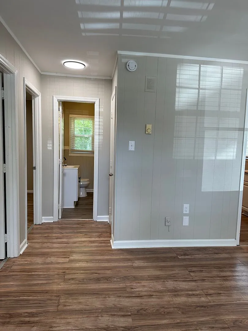 Oaklawn West — Photo 3