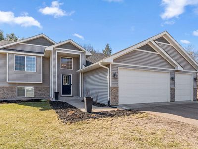 7905 230th Street Ln N, Forest Lake, MN, 55025