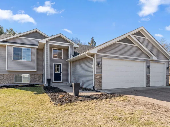 7905 230th Street Ln N, Forest Lake, MN 55025