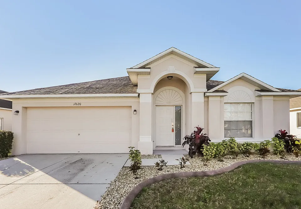 12620 Longcrest Dr