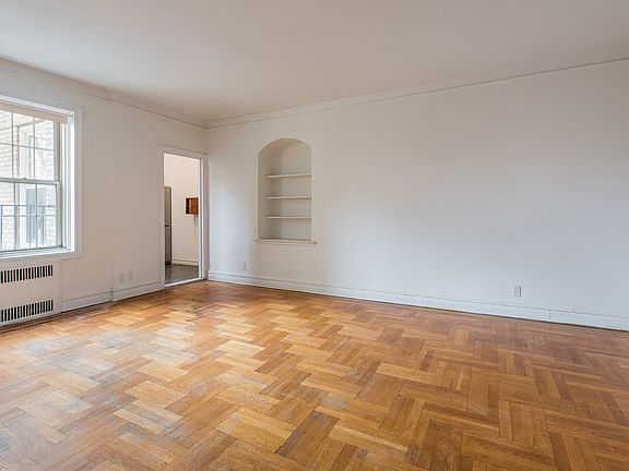 2nd image of 140 8th Ave APT 4J