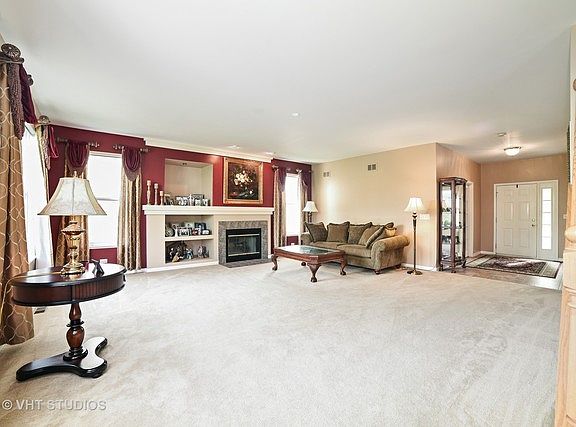2nd image of 46 Brentwood Dr