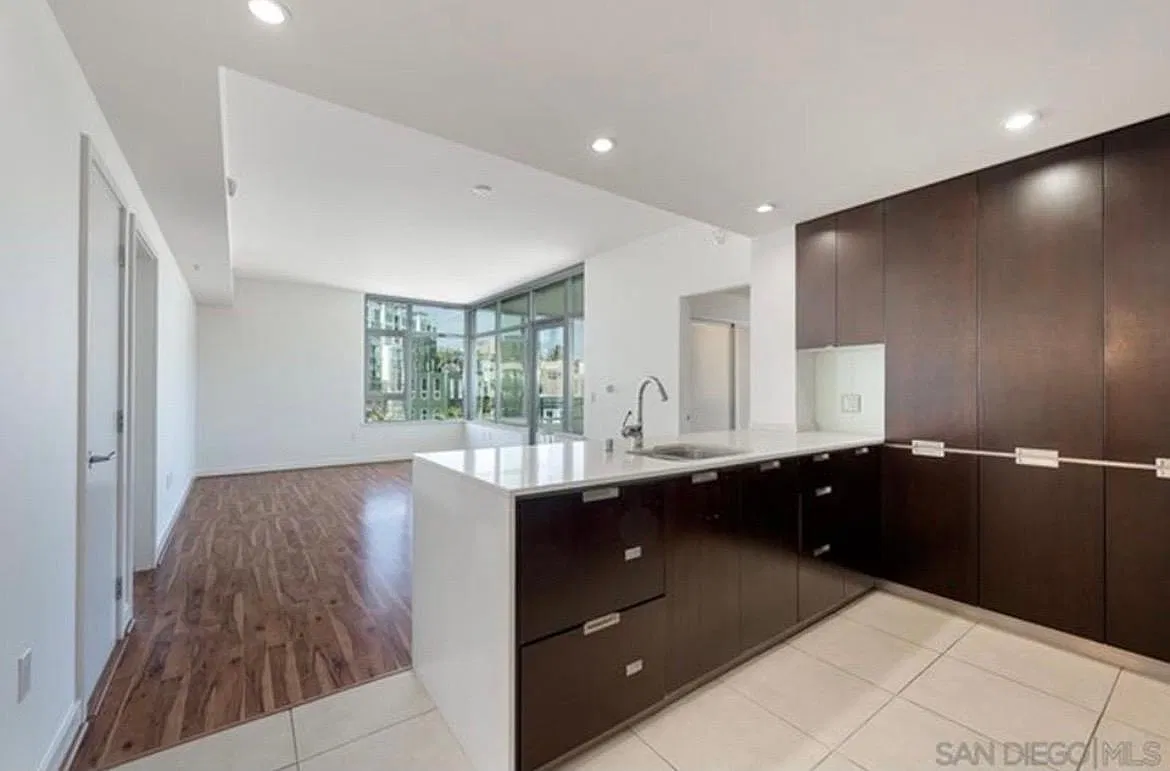 1441 9th Ave — Photo 1