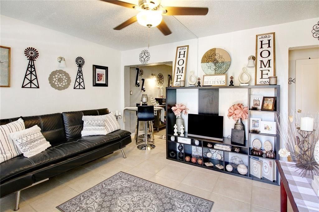 306 NE 13th Avenue, photo 6