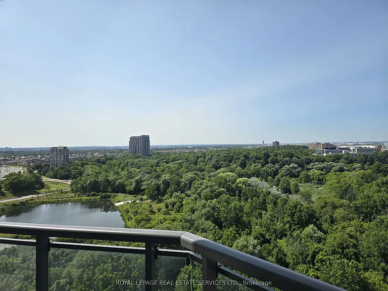 840 Queens Plate Dr #1305 — Photo 8