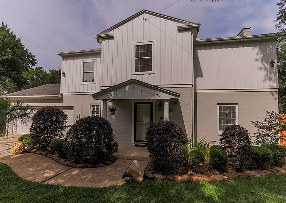 1st image of 913 Pecan Dr