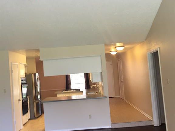 3rd image of 22211 N Fork Dr