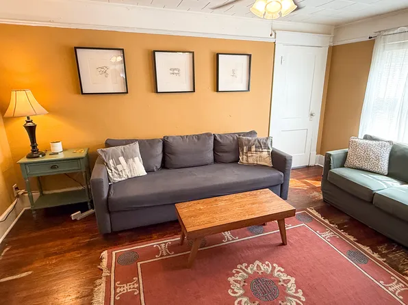 818 7th Ave N #2, Saint Petersburg, FL 33701