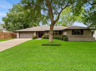 5438 Dumfries Dr, Houston, TX 77096