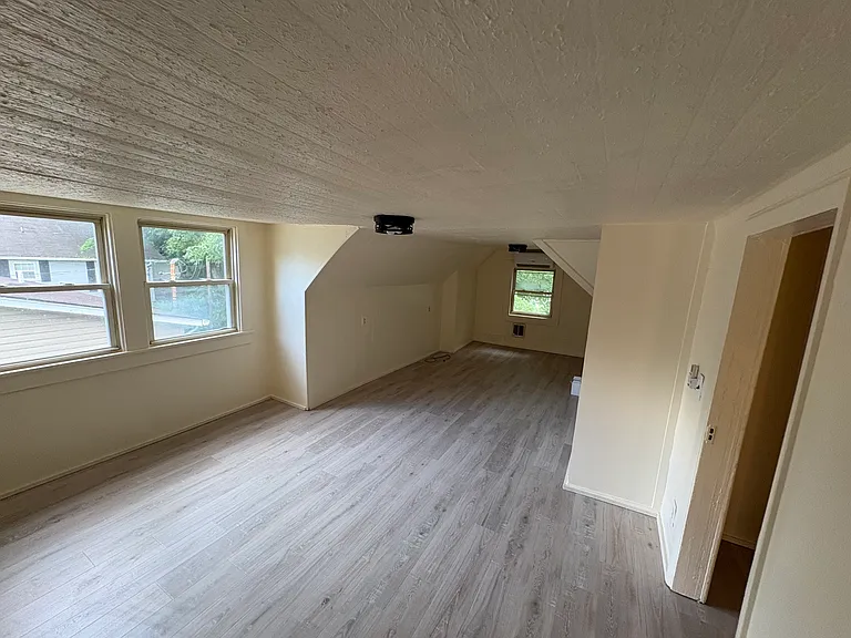 4307 Immanuel St #3 — Photo 6