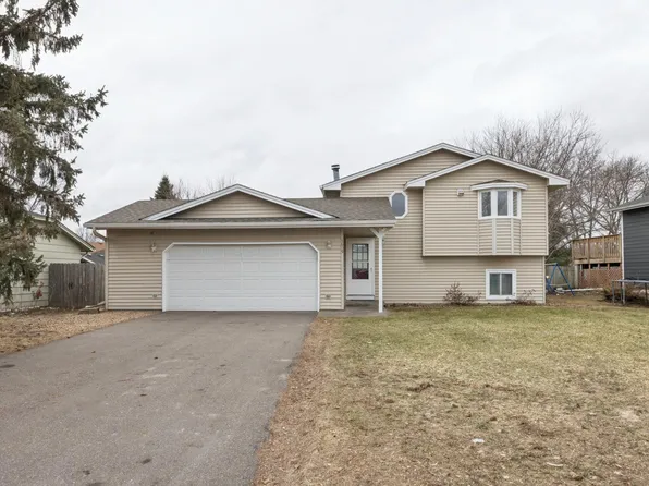 1609 82nd Ave N, Brooklyn Park, MN 55444