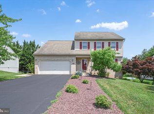 510 Dulcy Dr, York, PA 17404