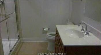 3rd image of 5 Park Pl APT 105