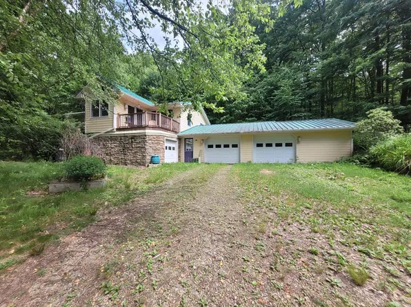 151 Hovis Ln, Franklin, PA 16323