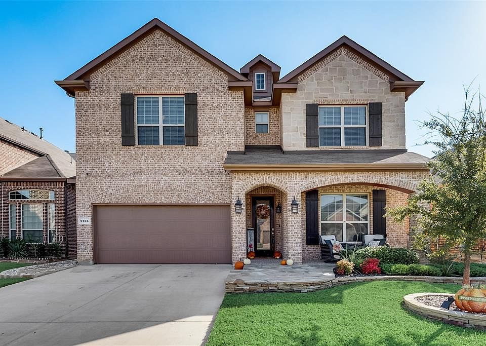 1st image of 5104 Dominica Ln