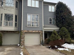 39 Stridesham Ct, Baltimore, MD 21209